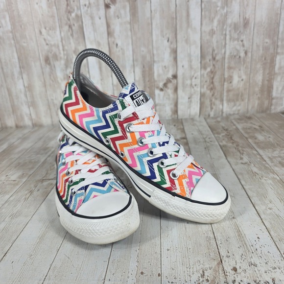 Converse Chuck Taylor All Star Low Top‎ Chevron Zigzag Print Sneakers Women 7 - Picture 6 of 8